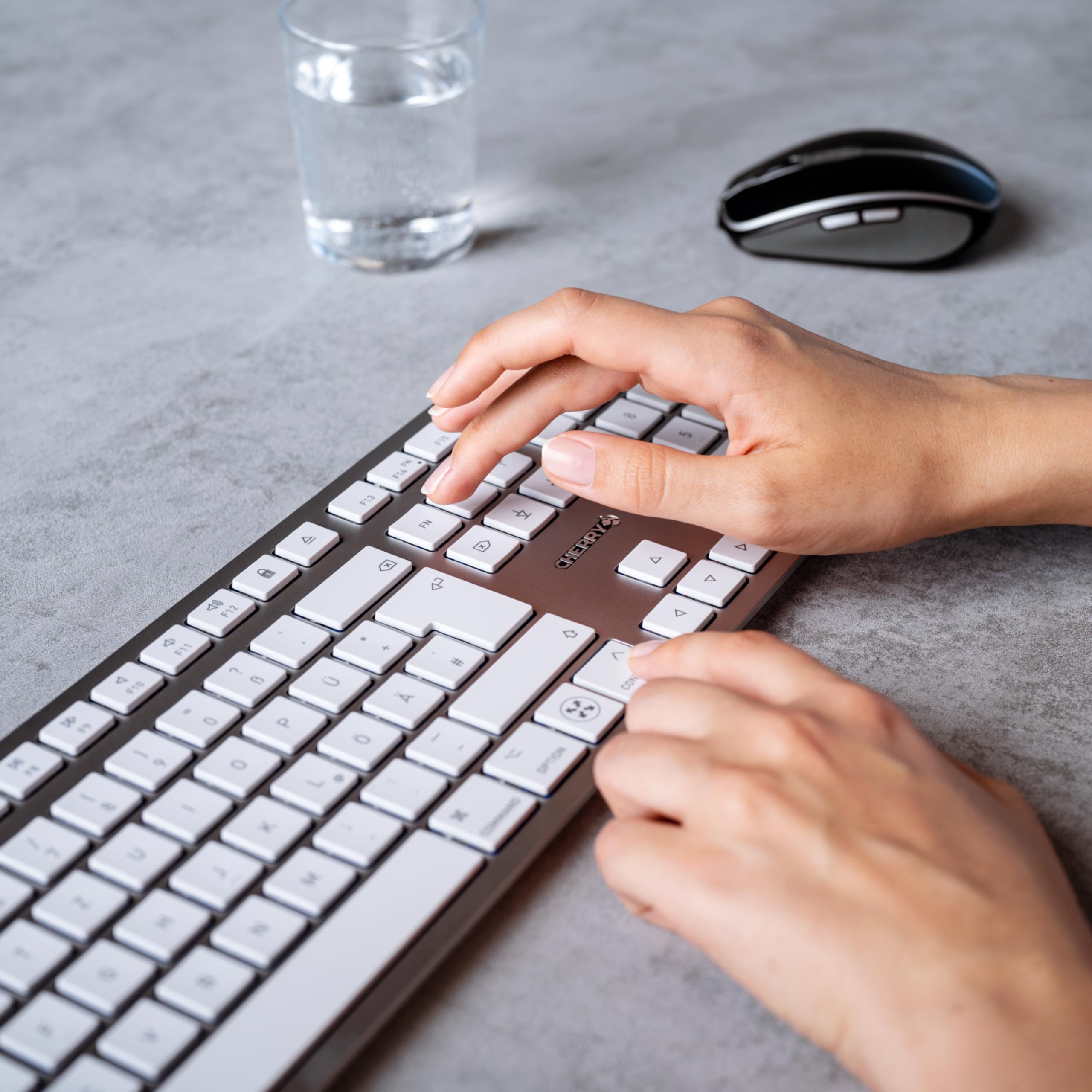 Amazon.co.jp: Cherry KW 9100 Slim for MAC ワイヤレス Mac